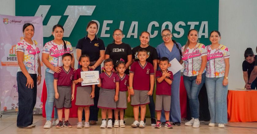 Concluye exitosamente el segundo día del regional centro de ME.EBOTICA 2025