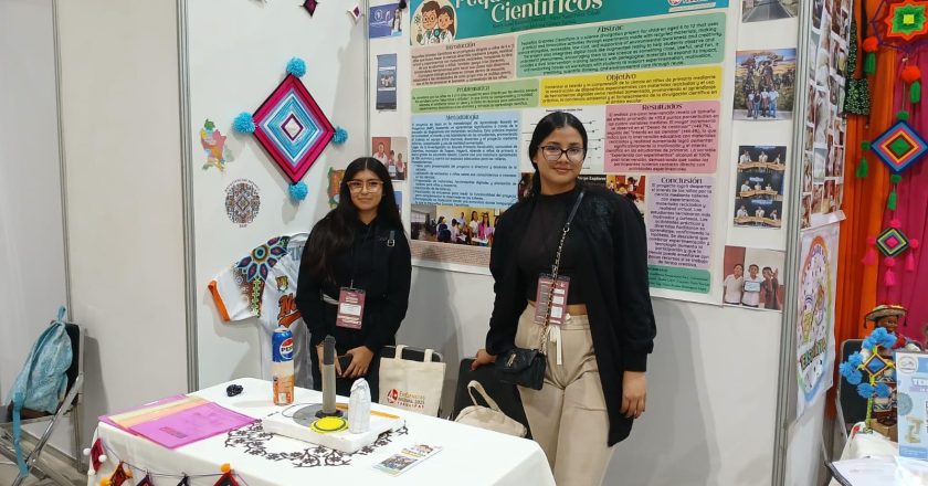 Alumnas de la Preparatoria No. 5 representan a la UAN en la ExpoCiencias Nacional 2025