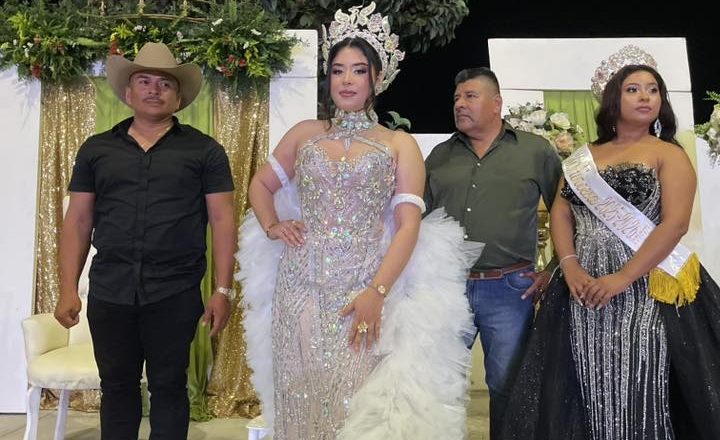 Tuxpan lleva a cabo Coronación de la Reina del Ejido de Palma Grande