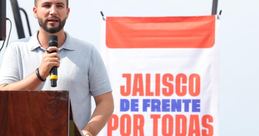 ENTREGAN PATRULLAS Y EQUIPO PARA PROTEGER A MUJERES EN VALLARTA