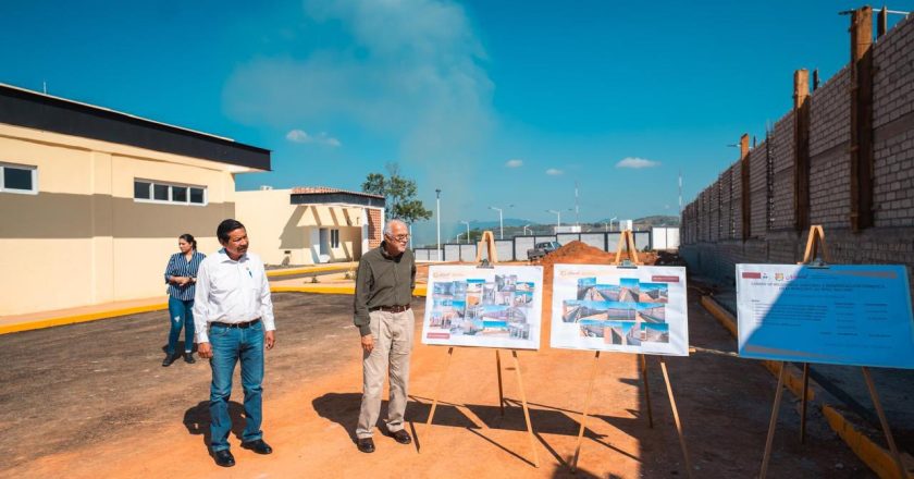 Gobernador Miguel Ángel Navarro constata avances en el Centro de Resguardo e Identificación Genética