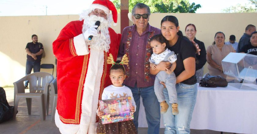 “Sueños, Magia y Navidad Xalisco 2025” lleva alegría a comunidades del municipio