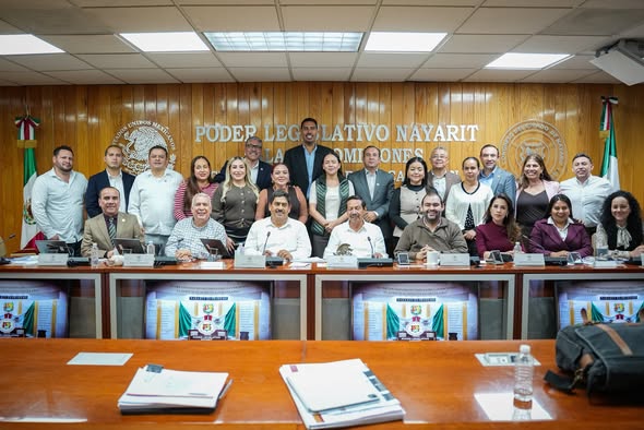 Aprueban por unanimidad la Ley de Ingresos 2026 del Municipio de Compostela