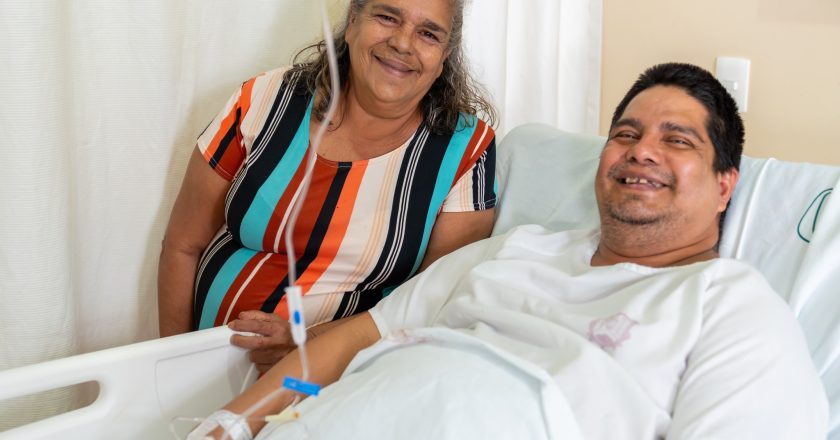 Familias agradecen a Beatriz Estrada y Miguel Ángel Navarro por devolver autonomía y esperanza