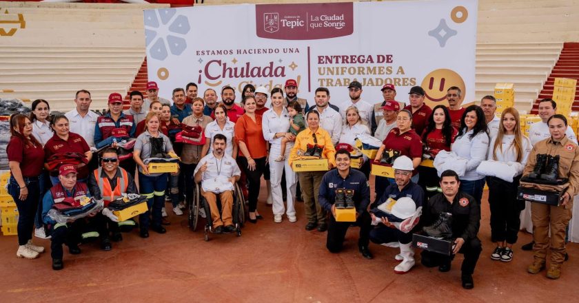 Cumple Geraldine con las y los trabajadores de Tepic