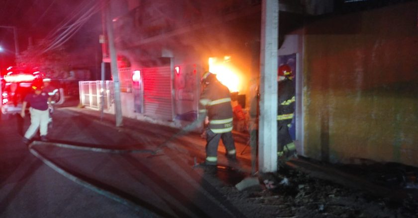 CONTROL OPORTUNO DE INCENDIO EN VALLE DORADO