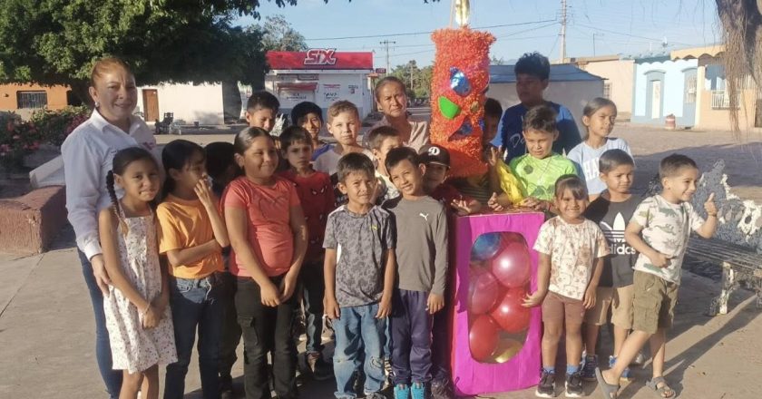 ACAPONETA CELEBRA LA EDUCACIÓN