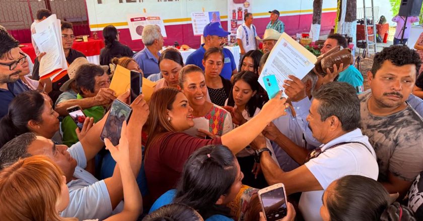 PRODUCTORAS Y PRODUCTORES DE CAFÉ EN GUERRERO MUESTRAN SU APOYO A LA PRESIDENTA CLAUDIA SHEINBAUM