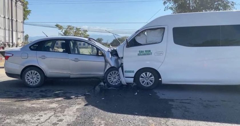 ATIENDEN ACCIDENTE EN CARRETERA SAN JOSÉ–SAN JUAN