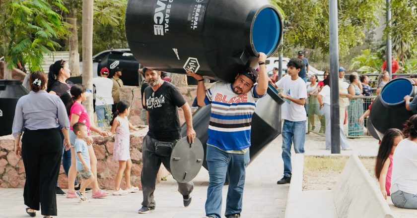 SEAPAL realiza la primera entrega de tinacos del 2026 en Volcanes