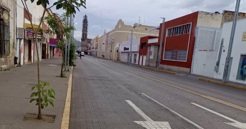CENTRO DE TEPIC AMANECE LIMPIO ESTE SÁBADO