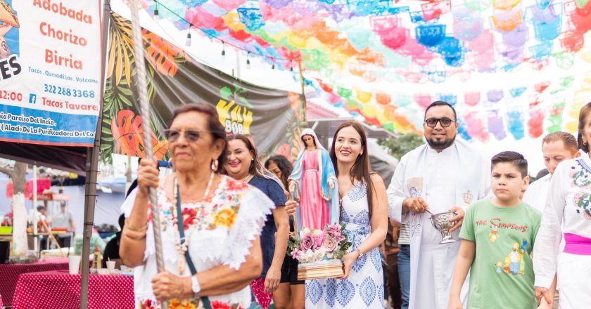AUTORIDADES PARTICIPAN EN LA PEREGRINACIÓN MARÍTIMA DE BUCERÍAS