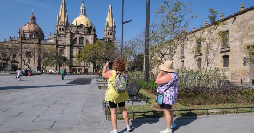 LA PLAZA DE LA LIBERACIÓN SE DISFRUTA COMO NUNCA