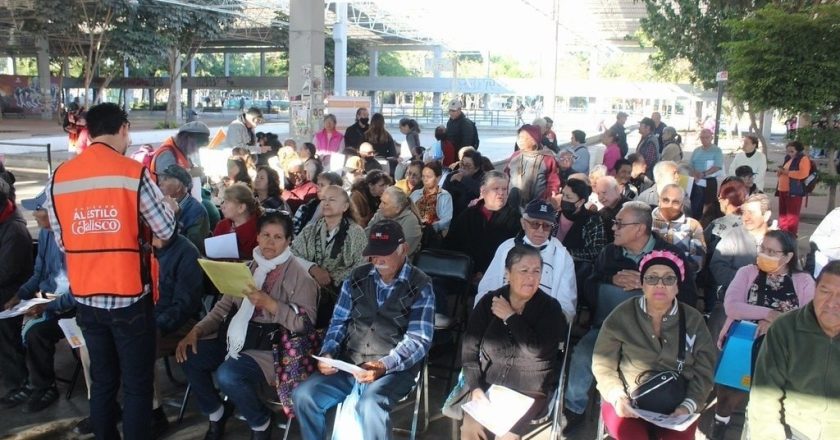 AVANZA LA ENTREGA DE LA TARJETA ÚNICA EN JALISCO