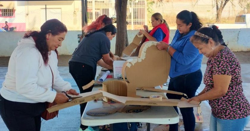SEGUNDO CURSO DE PIÑATAS “MANOS CREATIVAS”