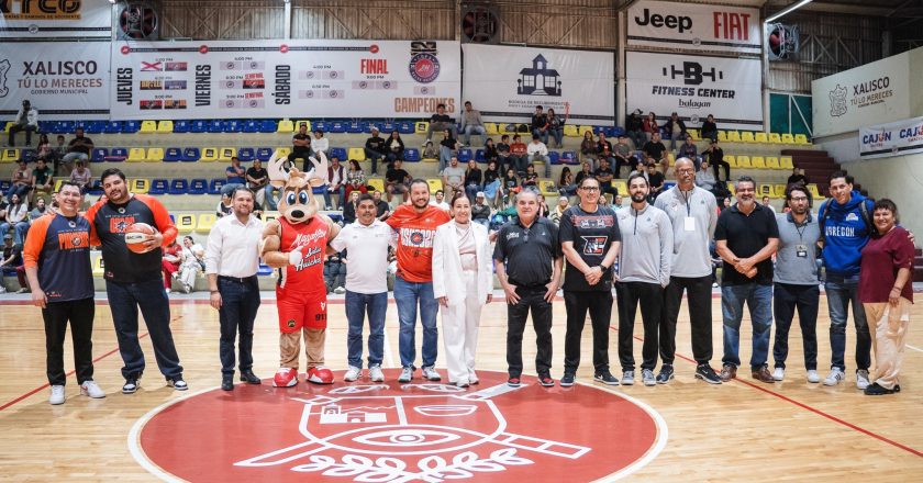 GRAN AMBIENTE EN LA COPA SALSA HUICHOL