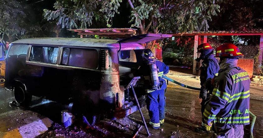 ATENCIÓN OPORTUNA A INCENDIO VEHICULAR