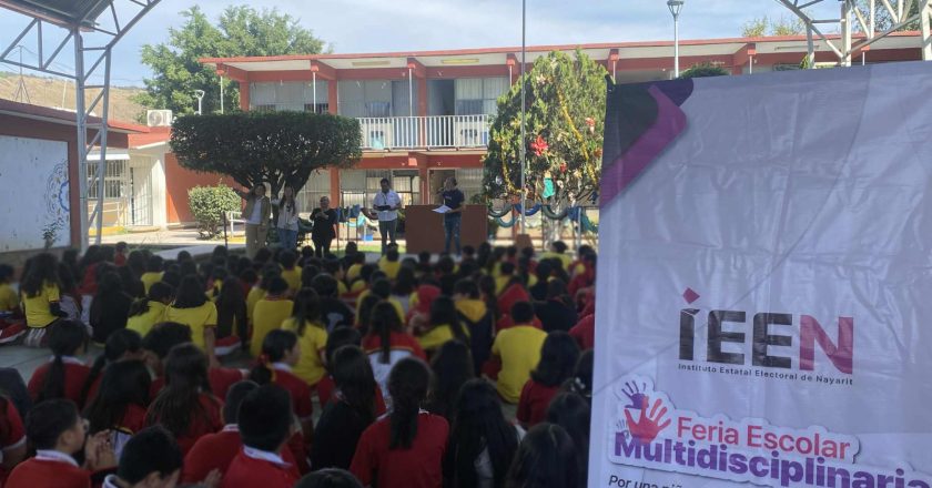 IEEN FORTALECE LA PARTICIPACIÓN CÍVICA Y LOS VALORES DEMOCRÁTICOS EN LA NIÑEZ Y JUVENTUD NAYARITA