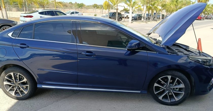 LOCALIZAN VEHÍCULO ROBADO DE ARRENDADORA