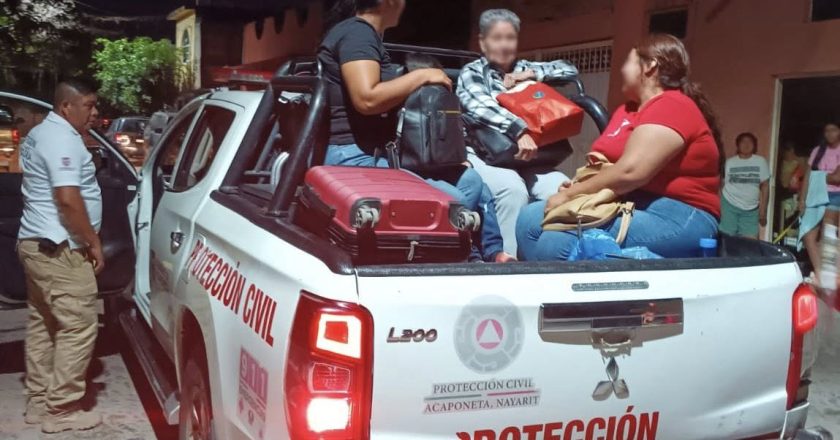 EN ACAPONETA, LA SOLIDARIDAD ES NUESTRA FUERZA ANTE LA CONTINGENCIA