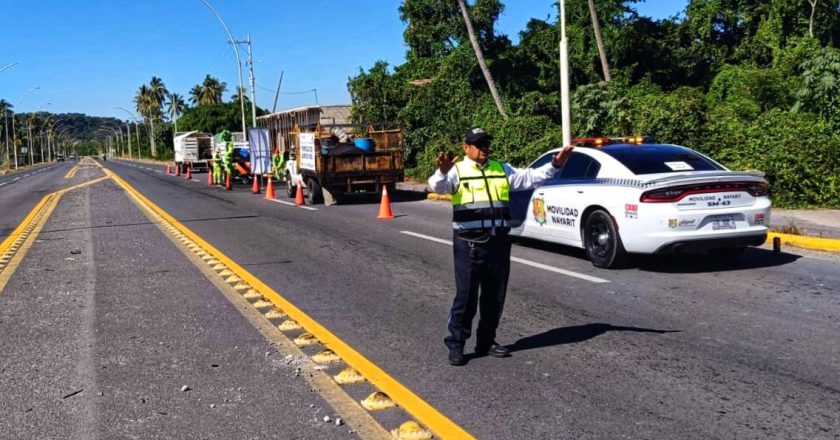 EFUERZAN APOYO VIAL EN BULEVAR MATANCHÉN