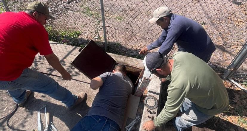 OROMAPAS ACAPONETA MEJORA EL SERVICIO DE AGUA EN LA LOMBARDO TOLEDANO