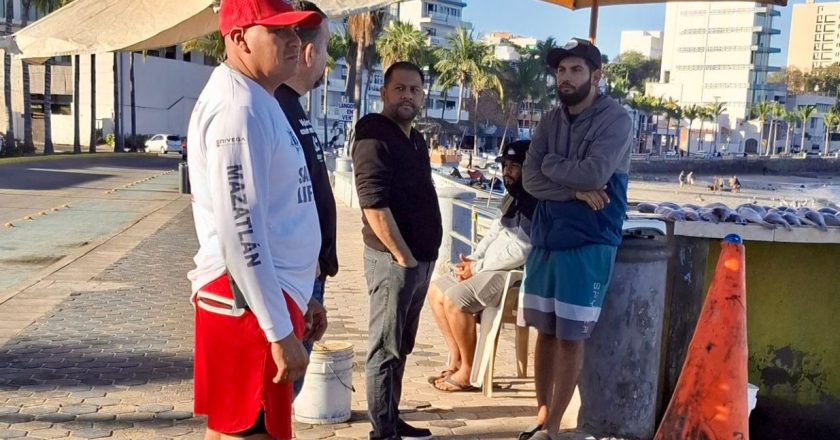 Mantiene Gobierno de Mazatlán diálogo y coordinación con pescadores de Playa Norte