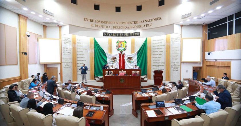 Aprueba Congreso reforma para fortalecer atención a familias vulnerables