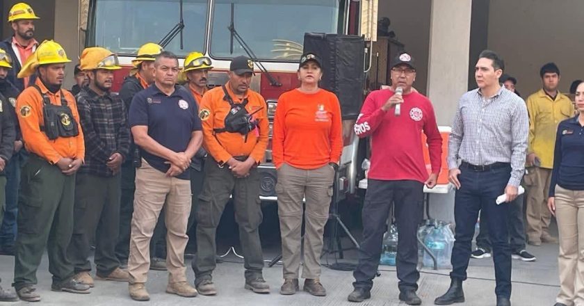 INTENSIFICAN OPERATIVO PARA CONTROLAR INCENDIO EN LA CRUZ DE HUANACAXTLE