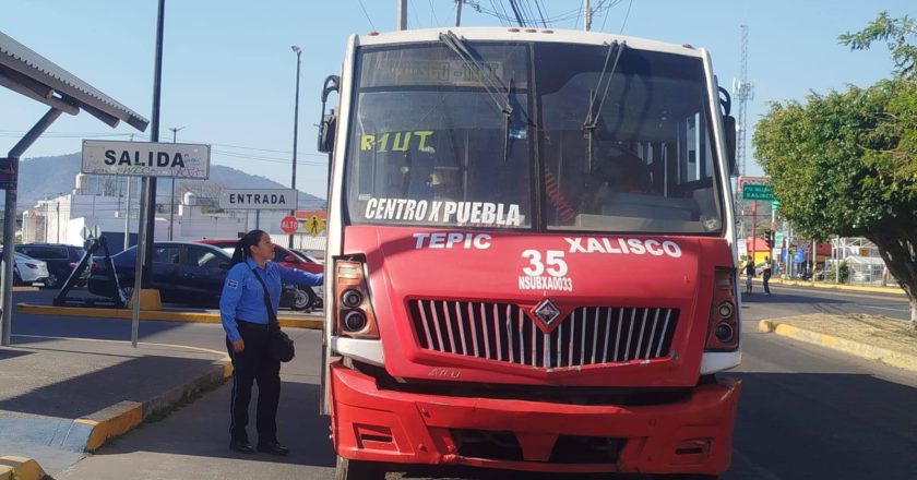 SERVICIO NORMAL EN LA RUTA TEPIC–XALISCO