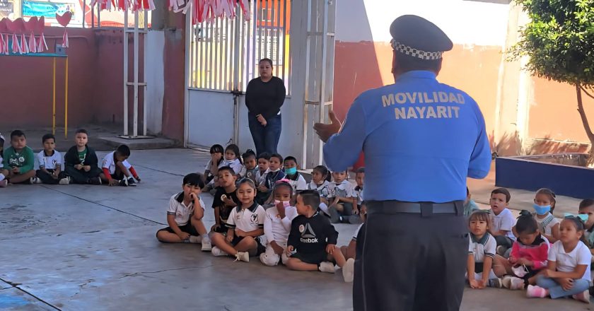 FOMENTAN LA CULTURA VIAL EN NIÑAS Y NIÑOS DE TUXPAN