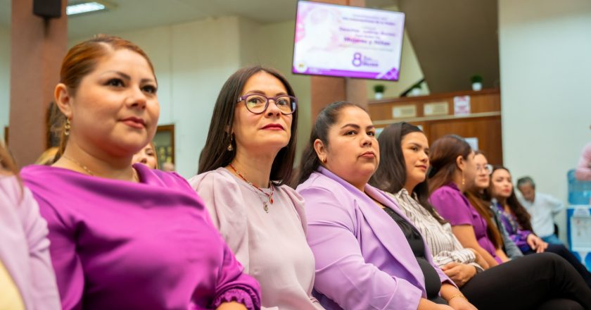 IMPULSA BEATRIZ ESTRADA EL EMPODERAMIENTO DE LAS MUJERES NAYARITAS