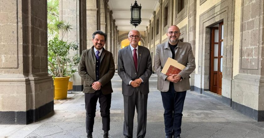 NAVARRO FORTALECE EDUCACIÓN Y SALUD CON LA FEDERACIÓN