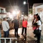 ATIENDEN FUGA DE AGUA EN LA CALLE 8 DE JULIO