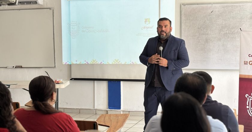 ¡COMPOSTELA PRIMER MUNICIPIO EN FIRMAR EL CONVENIO DEL SISTEMA 03!