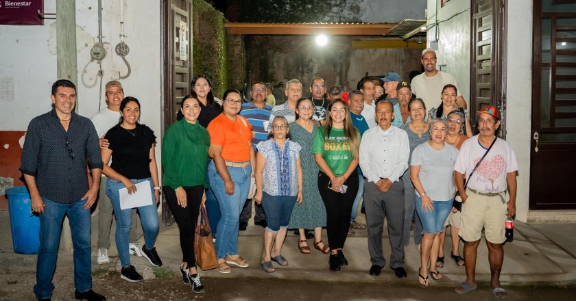 ¡AVANZA LA REHABILITACIÓN DE LA CALLE MÉXICO EN LAS VARAS!