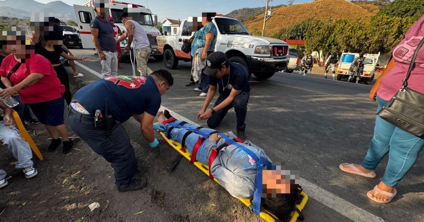 ¡APARATOSO ACCIDENTE EN LA FEDERAL 15 DEJA CINCO PERSONAS LESIONADAS!