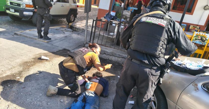 Detienen a sujeto tras persecución por agresión con arma blanca en el Centro de la ciudad