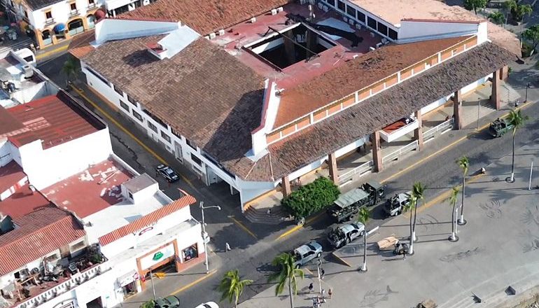 Refuerzan seguridad en Puerto Vallarta con llegada de elementos del ejército
