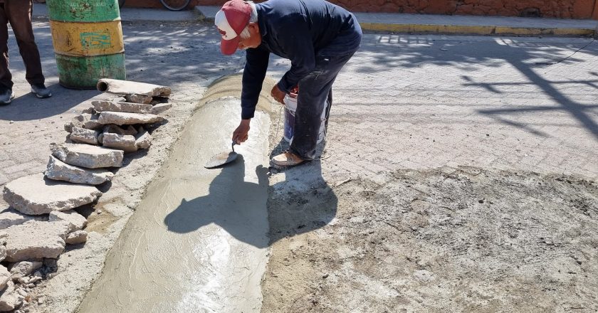 MEJORAN VIALIDADES EN ACAPONETA: PRECAUCIÓN EN EMILIO CARRANZA