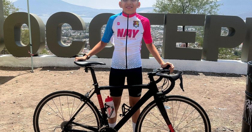 ¡CICLISTAS NAYARITAS CLASIFICAN A LA OLIMPIADA NACIONAL CONADE 2026!