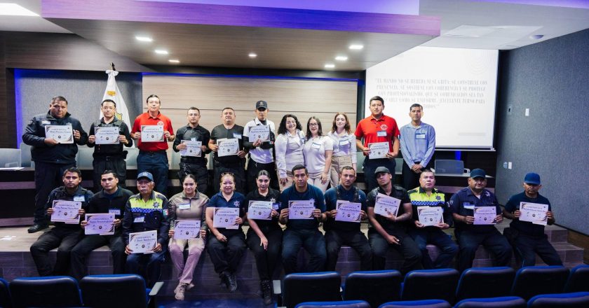 FORTALECEN LA ATENCIÓN CIUDADANA CON CAPACITACIÓN EN COMUNICACIÓN ASERTIVA