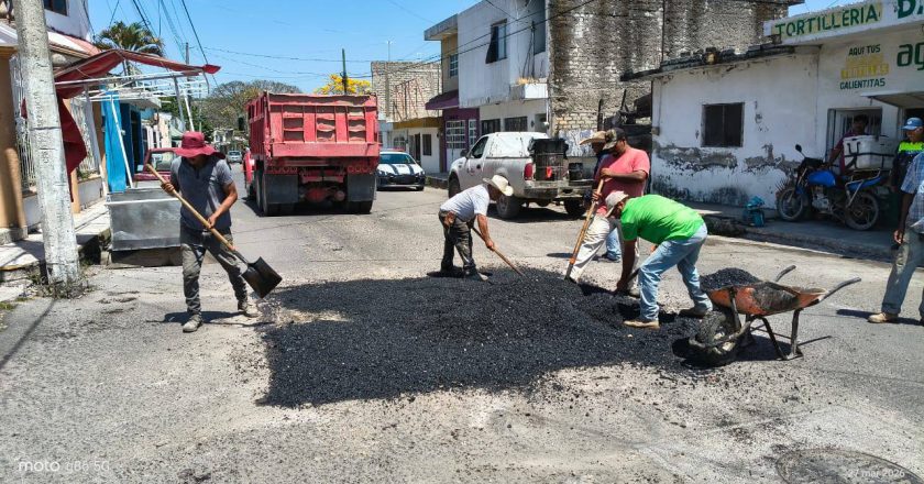 ¡XALISCO SIN BACHES! CONTINÚAN TRABAJOS EN HUERTAS DE MATATIPAC