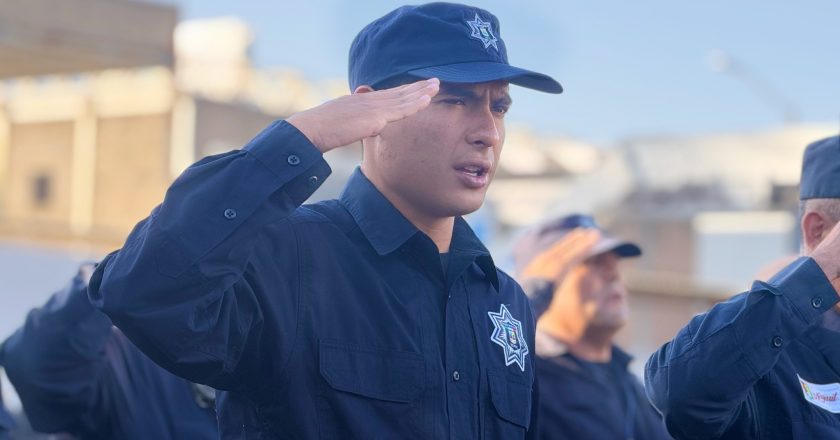 INICIAN SEMANA CON HONORES A LA BANDERA Y COMPROMISO DE SERVICIO