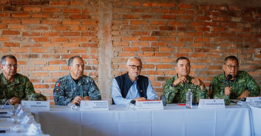 Miguel Ángel Navarro encabeza sesión de la Mesa de Seguridad en Del Nayar