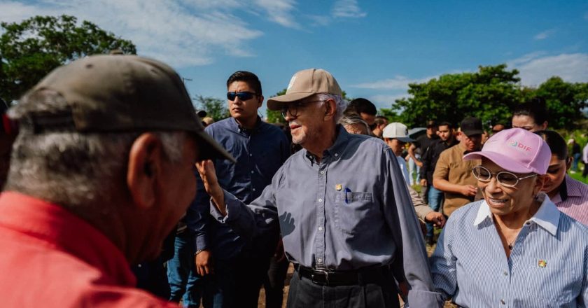 Miguel Ángel Navarro y Beatriz Estrada se suman a la Jornada Nacional de Reforestación con 50 mil árboles en Nayarit