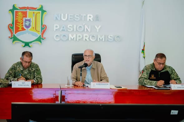 Miguel Ángel Navarro encabeza Mesa de Seguridad con presidentas y presidentes municipales