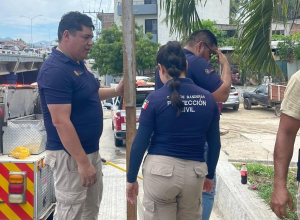 ¡INSTALAN SEÑALIZACIÓN PREVENTIVA EN ZONAS DE INUNDACIÓN PARA PROTEGER A LA POBLACIÓN!